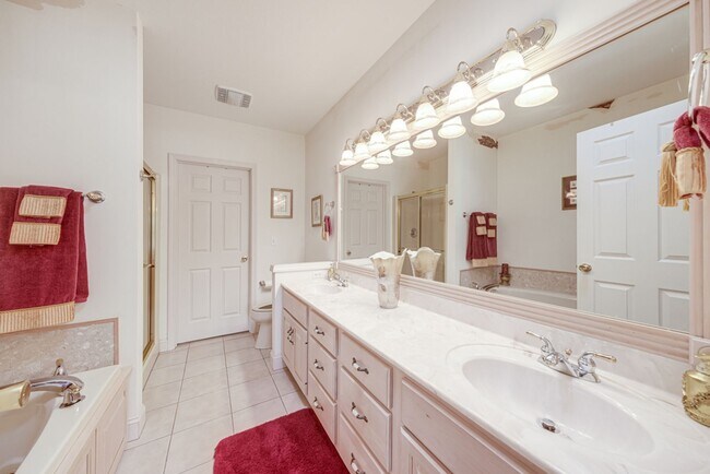 Building Photo - 2923 Rutherford Dr