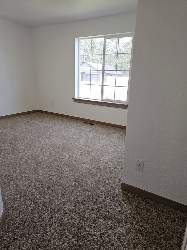 Building Photo - Brand New Beautiful 4 bedroom Home in Rathdrum!