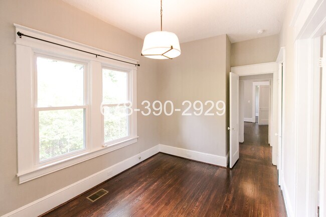 Building Photo - 656 Brookline St SW
