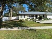 Building Photo - 1010 San Remo Rd