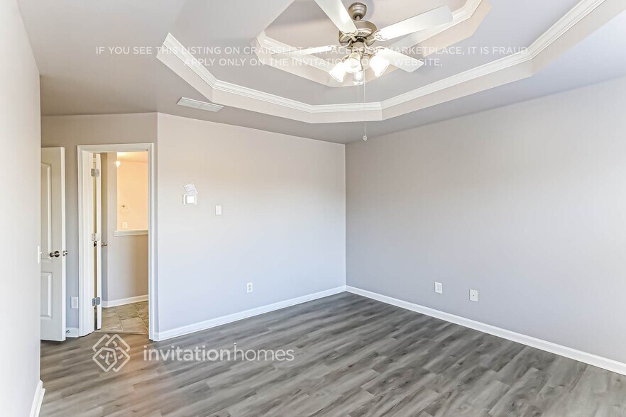 Building Photo - 1550 Lily Valley Dr