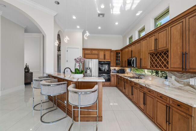 Building Photo - 15872 Double Eagle Trail