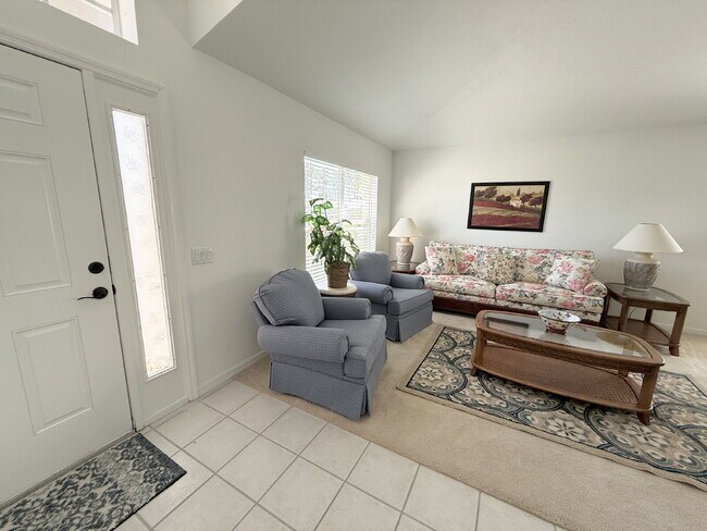 Building Photo - "Charming 3-Bed Oasis with 2 Full Baths in...