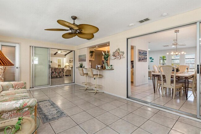 Building Photo - 2220 Broad Ranch Dr