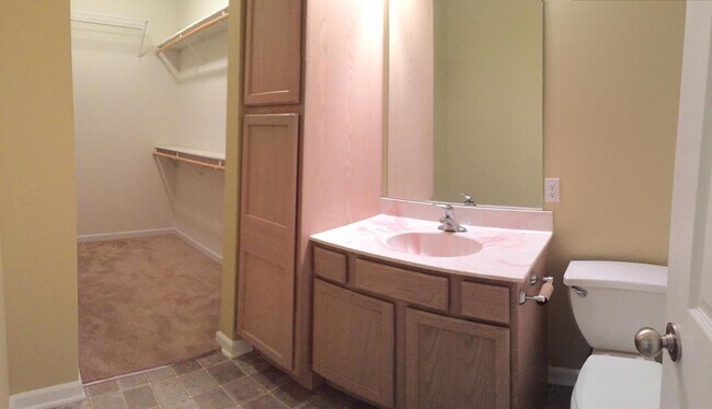 Building Photo - 1100 Kennesaw Ridge Rd