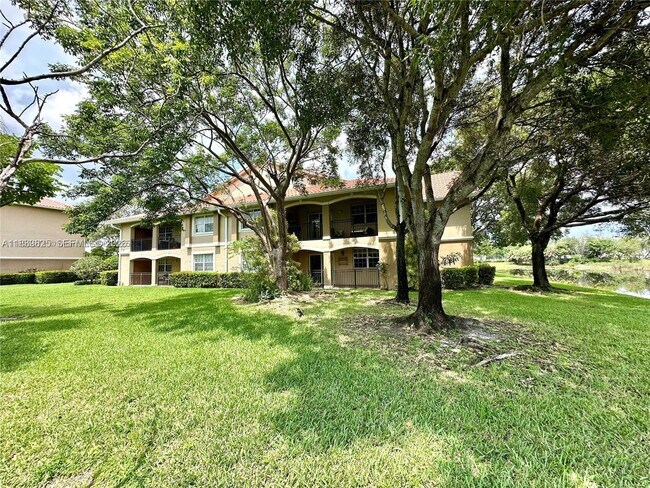 Building Photo - 231 SW 116th Ave