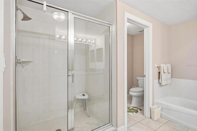Building Photo - 60 Surfview Dr