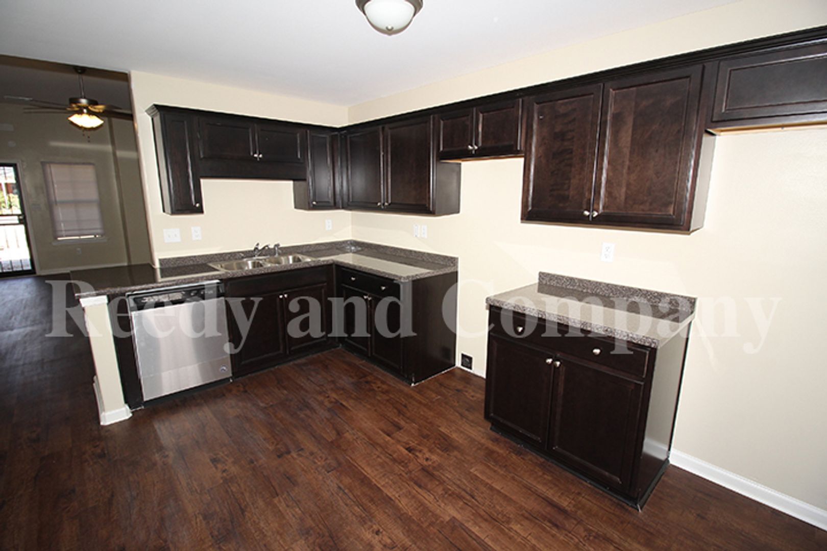 Building Photo - 5023 Acorn Dr