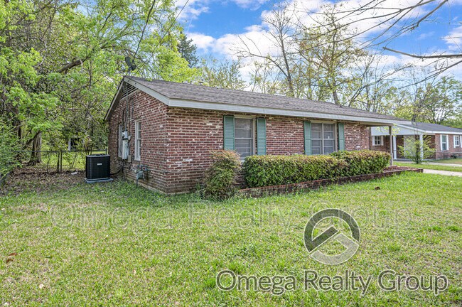 Building Photo - 3241 Elsberry Rd