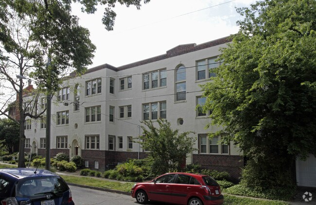 Building Photo - 911-915 Spotswood Ave