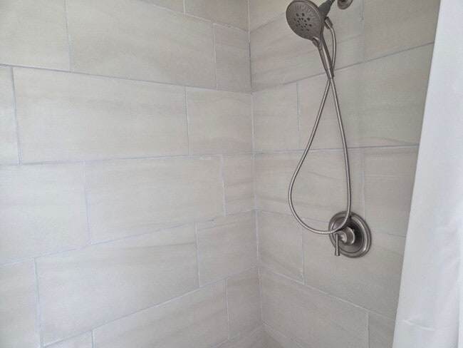 Building Photo - Brand New Two Bedroom Two Bathroom ADU