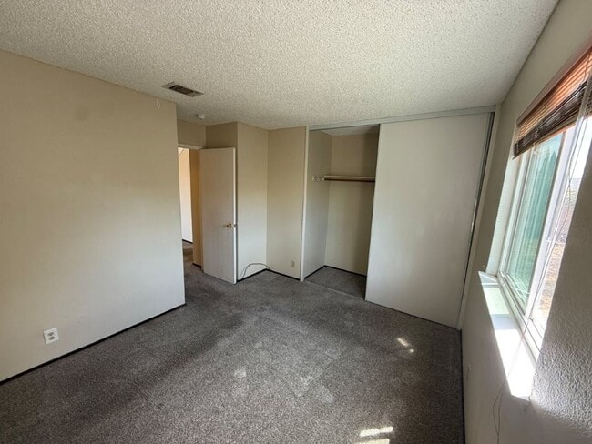 Building Photo - 1003 Blackspur Ct