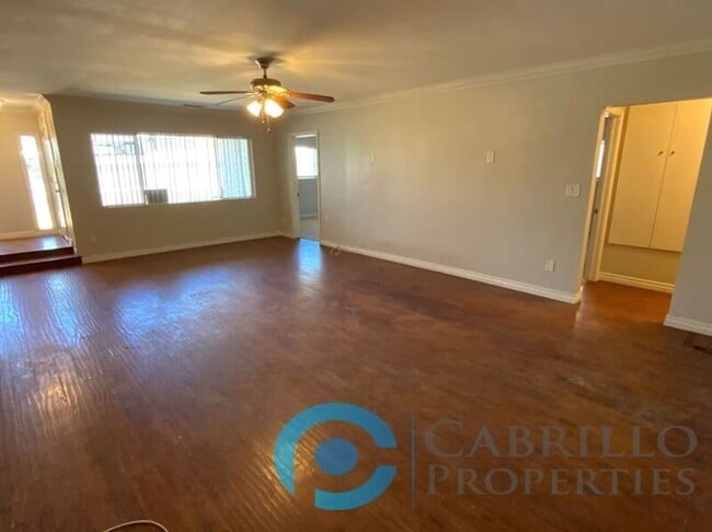 Building Photo - 1113 Flamingo Ave