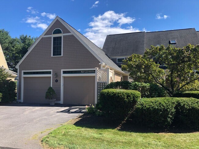 Building Photo - COMING SOON! Beautiful 4- Bedroom Condo in...