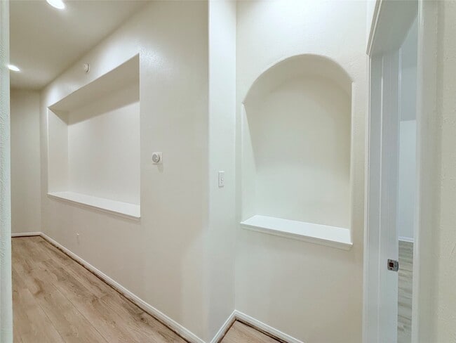 Building Photo - 13714 Brighton Park Dr