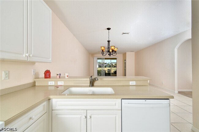 Building Photo - 4808 Fairloop Run