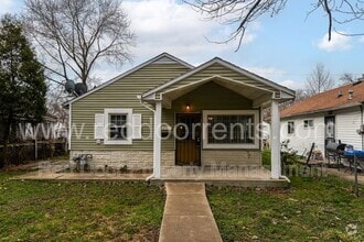 Building Photo - 3030 N Olney St
