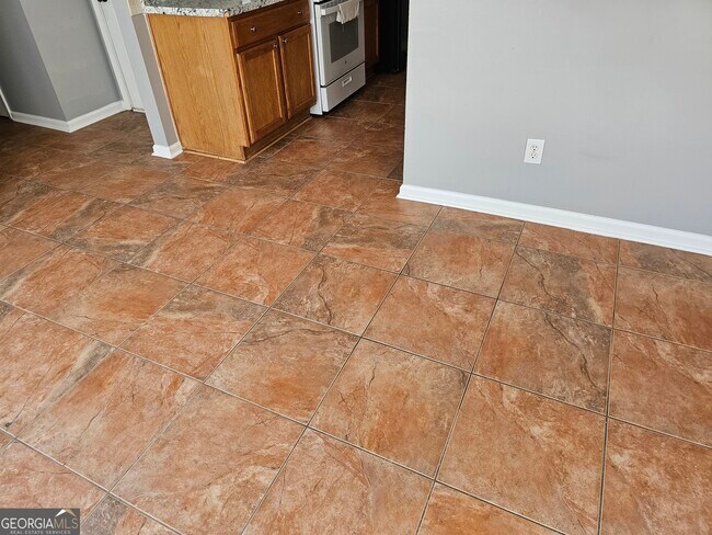 Building Photo - 1529 Sydney Pond Cir NW