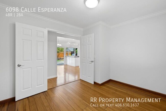 Building Photo - 6098 Cll Esperanza
