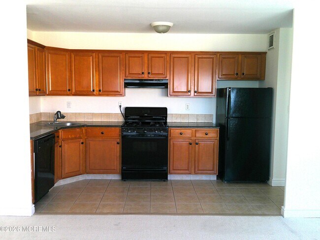 Building Photo - 385 Ocean Blvd