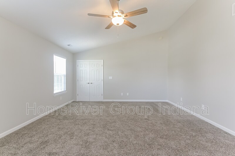 Building Photo - 1690 Stanford Dr