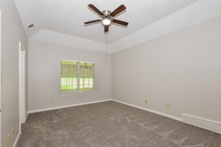 Building Photo - 2382 Bethany Dr