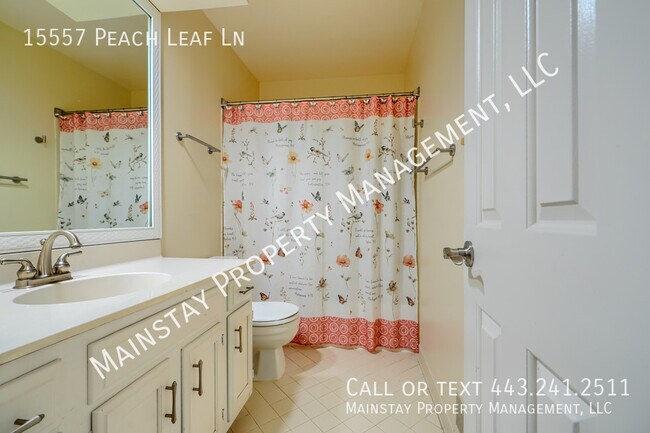 Building Photo - 15557 Peach Leaf Ln