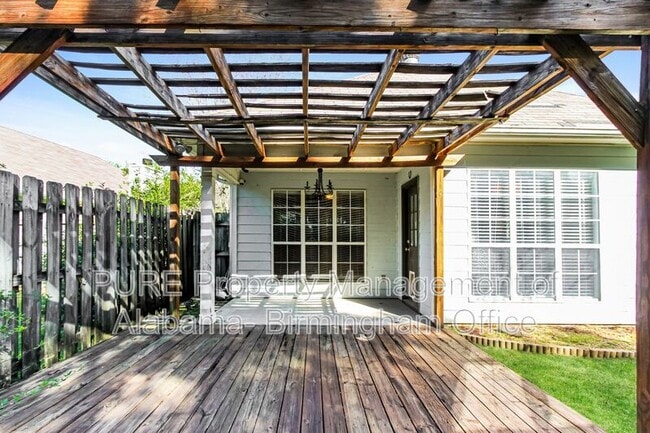 Building Photo - 453 Tocoa Rd