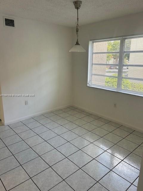 Building Photo - 10661 SW 108th Ave