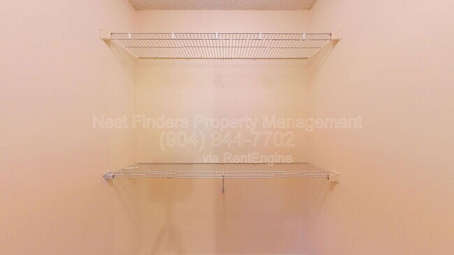 Building Photo - 2217 Hammock Oaks Dr N