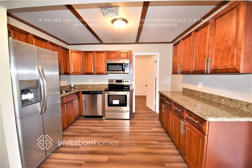 Building Photo - 9323 Southampton Pl