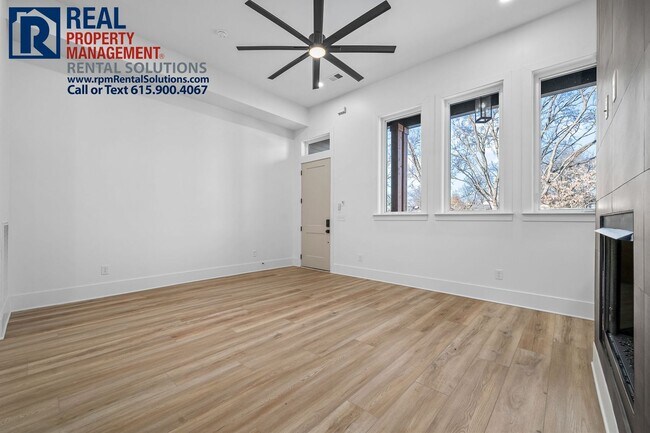Building Photo - Brand new luxury townhome in East Nashvill...