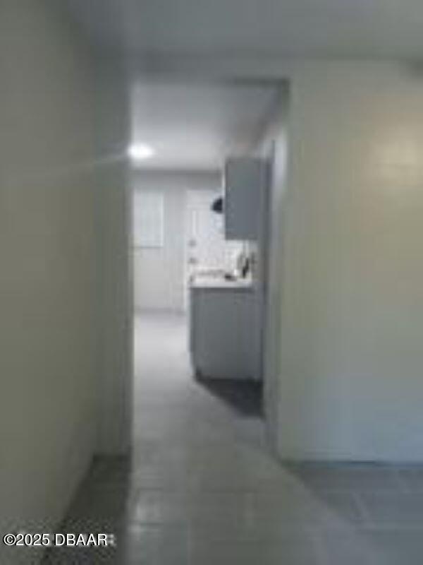 Building Photo - 530 Park Dr