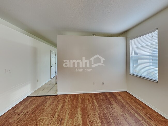 Building Photo - 1609 Delano Trent St