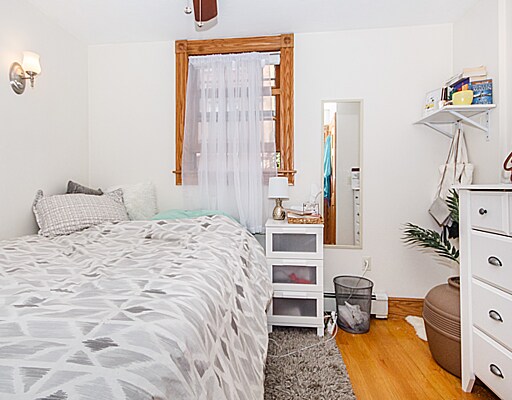 Building Photo - 88 Myrtle St