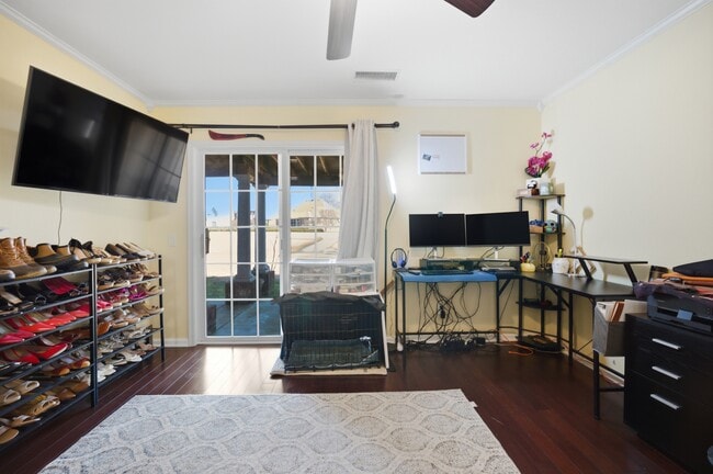 Building Photo - 1005 Bay Breeze Dr