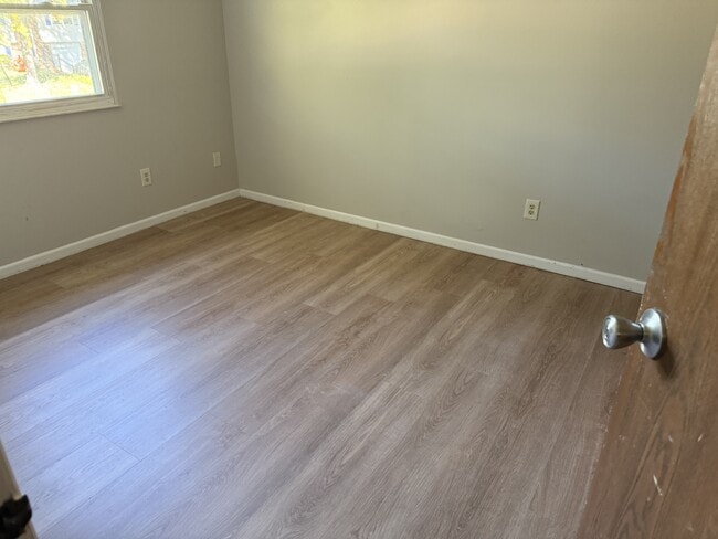 Building Photo - 1375 Firethorne Dr