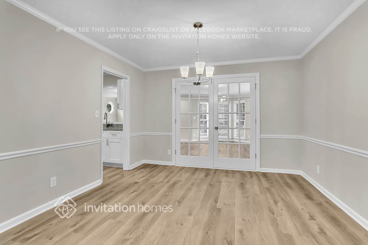 Building Photo - 375 Barbashela Dr