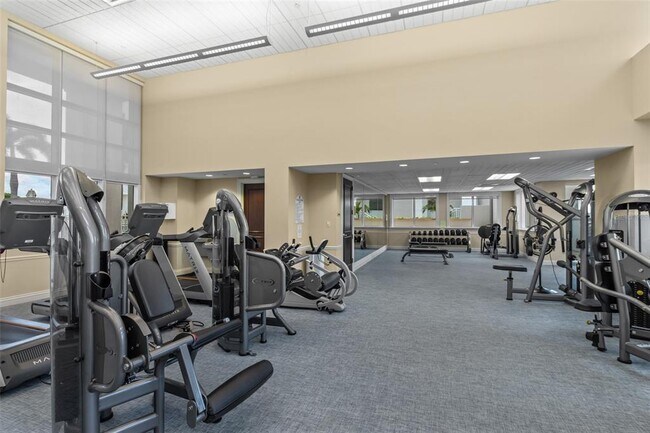 Building Photo - 331 Cleveland St