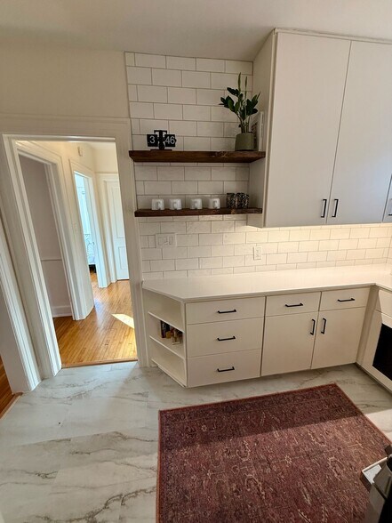 Building Photo - 3532 Humboldt Ave S