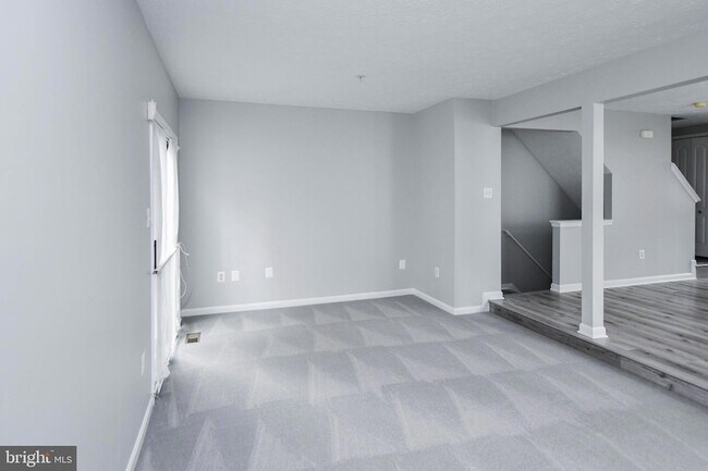 Building Photo - 9815 Berrywood Ct