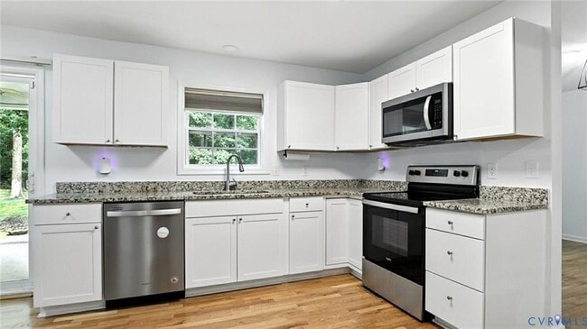 Building Photo - 2930 Brierwood Rd