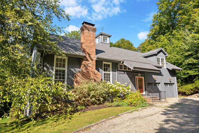 Building Photo - 84 Gunn Hill Rd