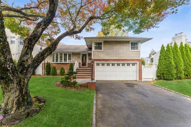 Building Photo - 575 Cornwell Ave