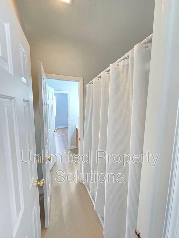 Building Photo - 733 Bragg Dr