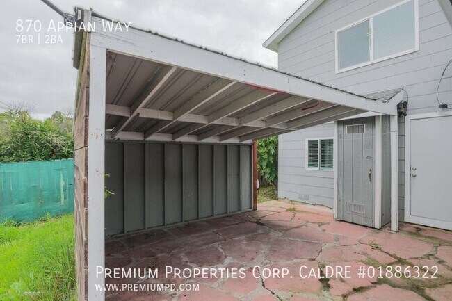 Building Photo - 870 Appian Way