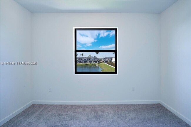 Building Photo - 4941 Peacock Wy