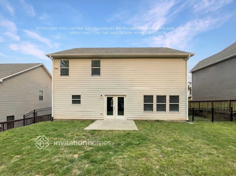 Building Photo - 241 Sage Dr