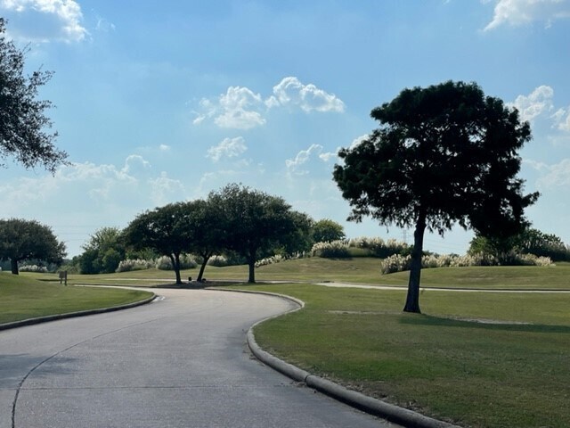 Building Photo - 3511 Paigewood Dr