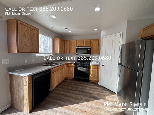 Building Photo - 2138 Lodge Pole Dr